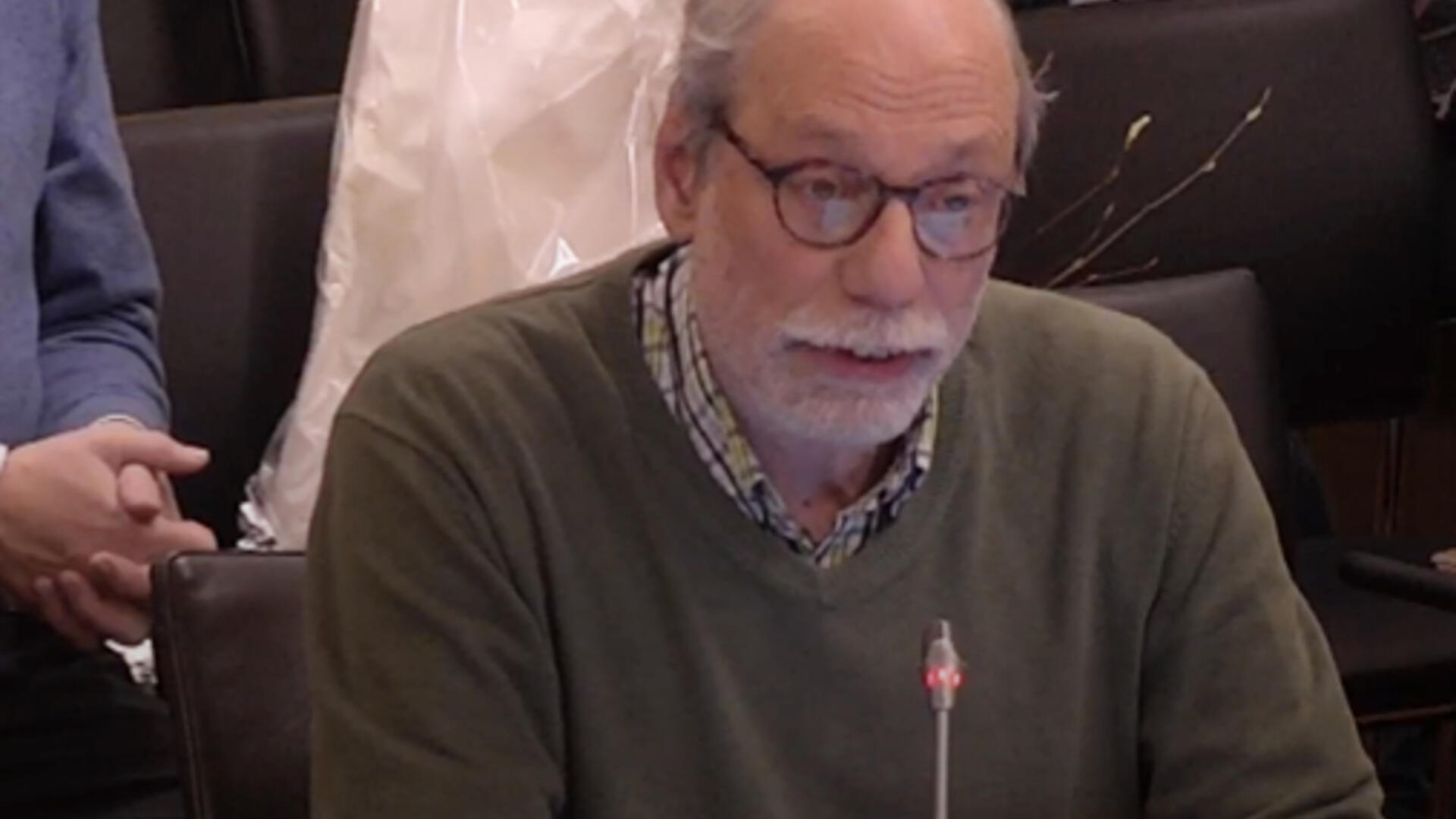 Wim Genuit tijdens raadsvergadering 28-02-2024